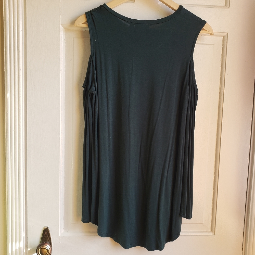 NWT Apt 9 Cold Shoulder Top Size S - Picture 4 of 6